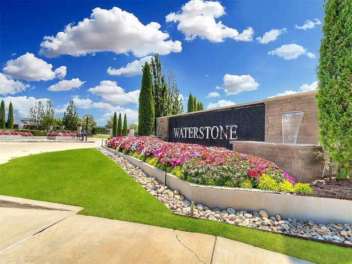 Property Photo:  908 NW 157th Terrace  OK 73013 