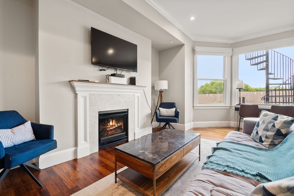 Property Photo: 324 Tappan 1 MA 02445