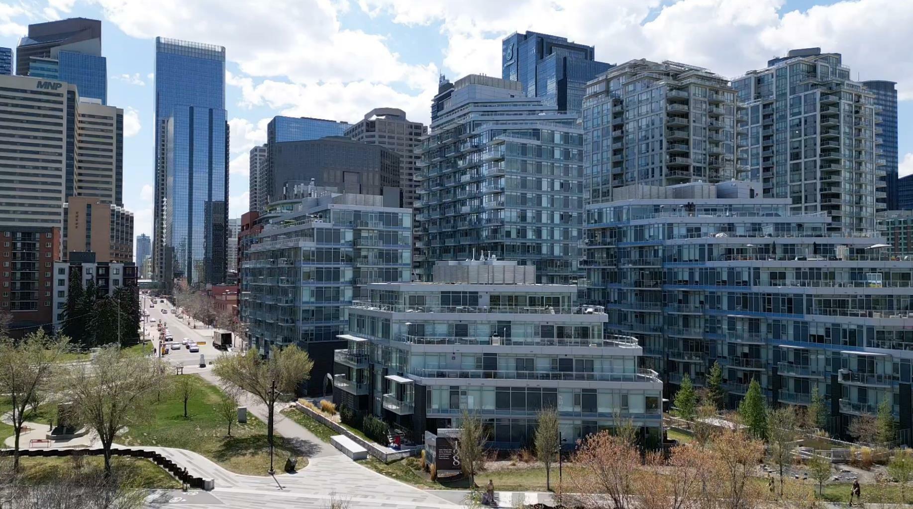 Property Photo: 138 Waterfront Avenue SW 313 AB T2P 1L1