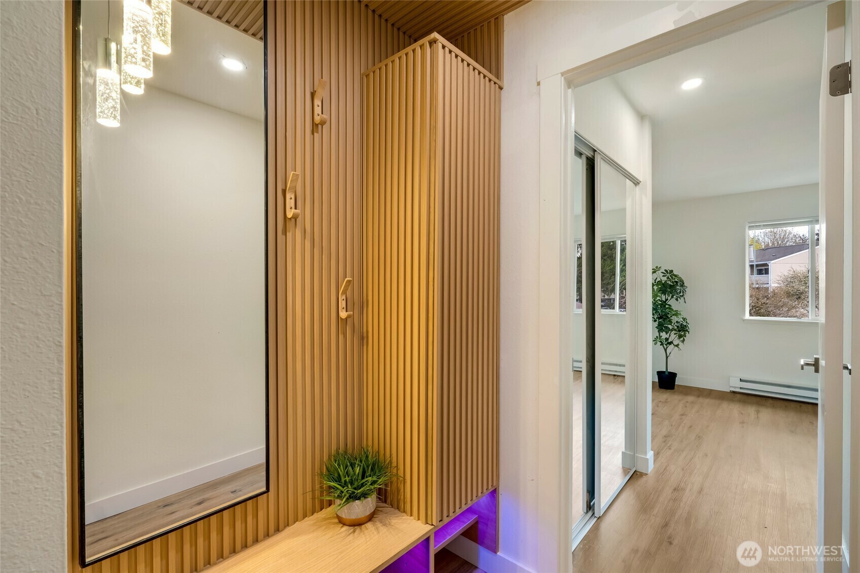 Property Photo: 12415 NE 130th Court H306 WA 98034