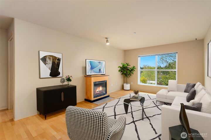 Property Photo:  9057  Greenwood Avenue N 302  WA 98103 