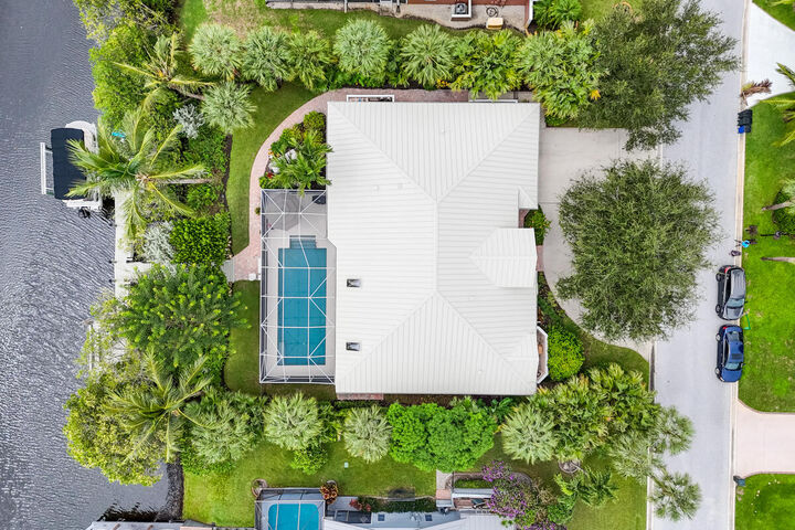 Property Photo: 8836 SE Marina Bay Drive FL 33455