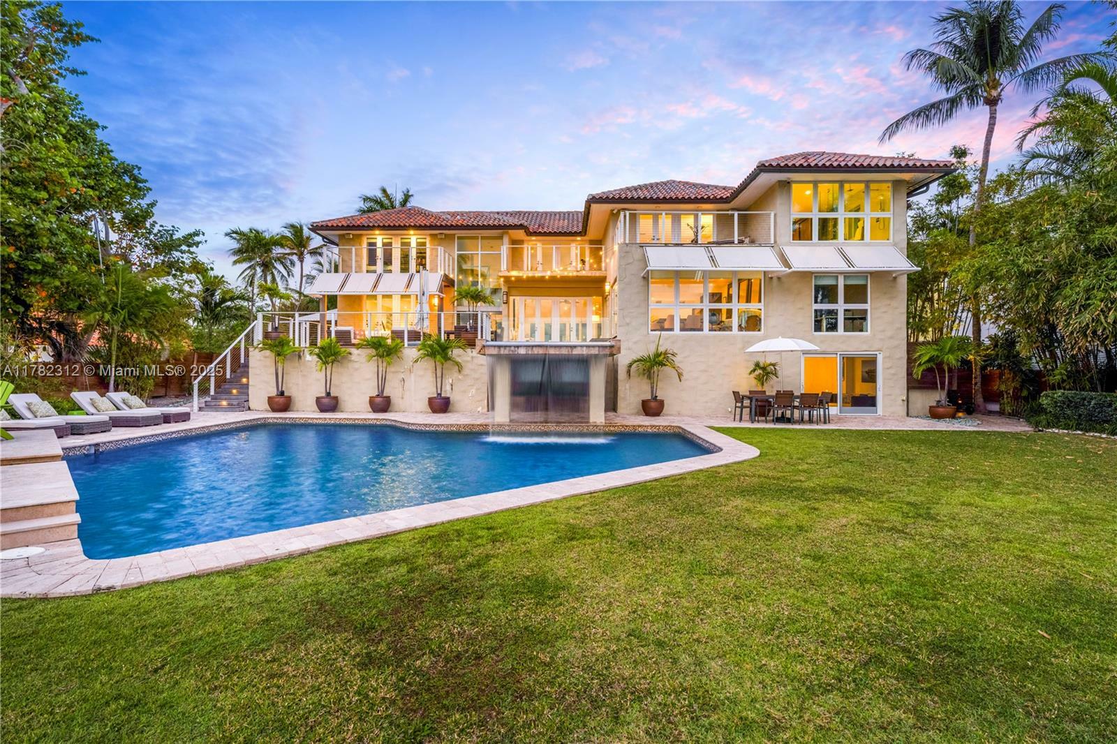Property Photo: 510 S Mashta Dr FL 33149