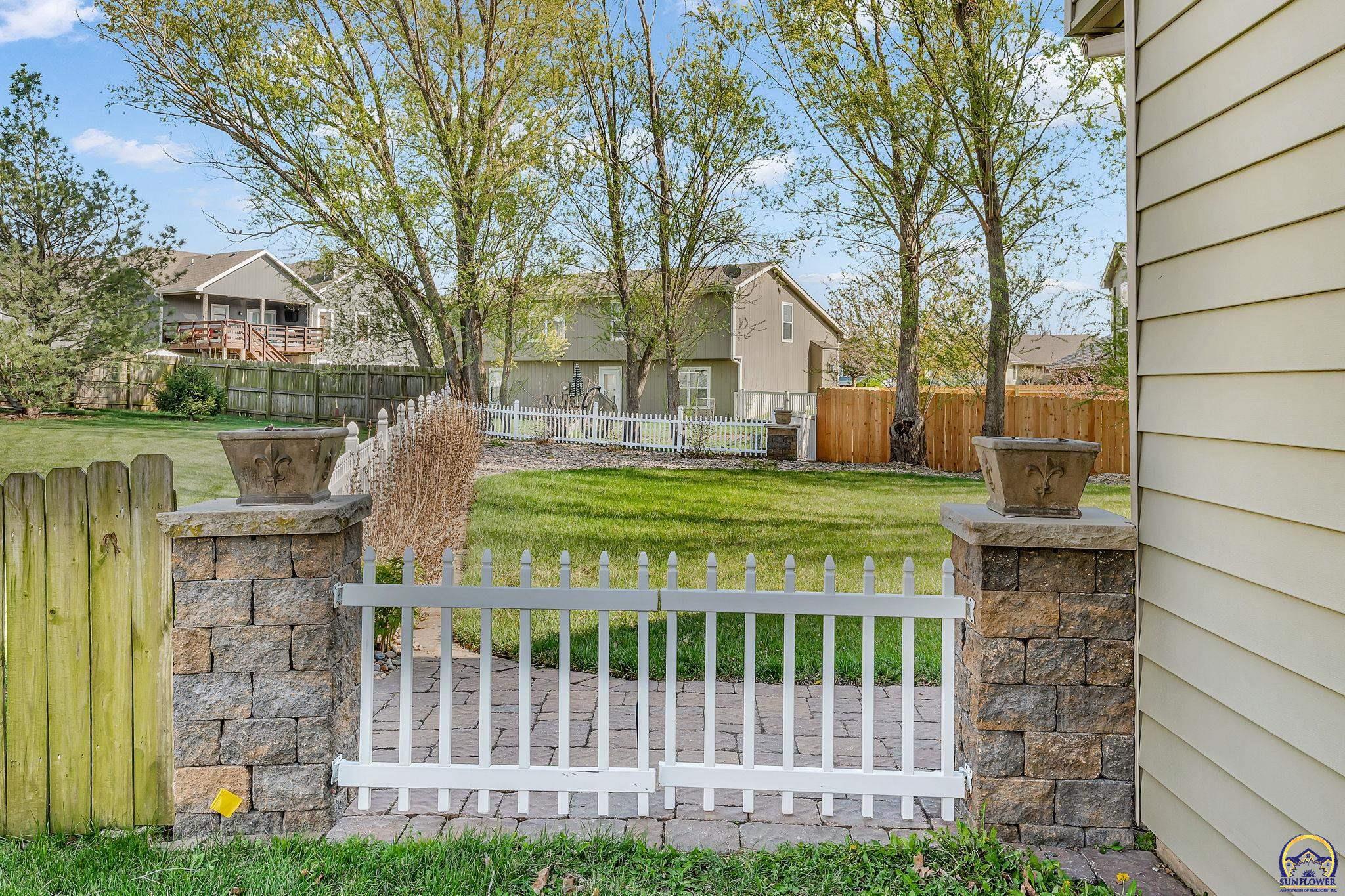 Property Photo:  3609 SW Nicholas Ct  KS 66610 