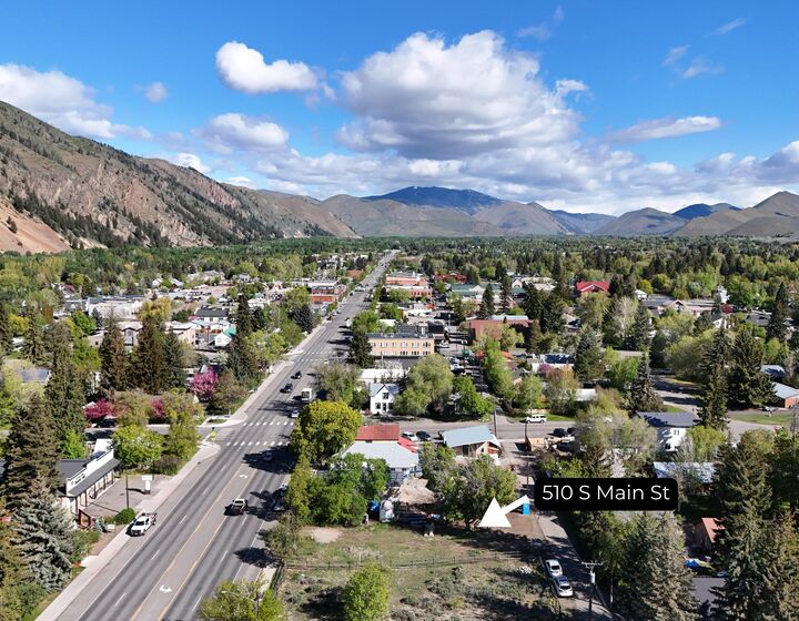 Property Photo:  510 S Main St  ID 83333 