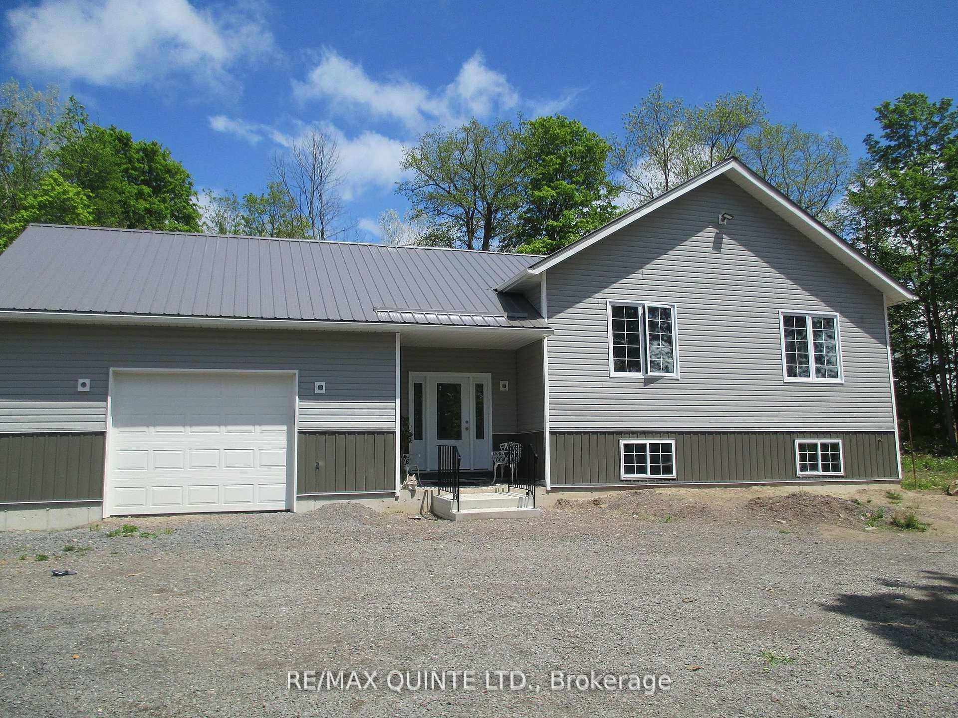 Property Photo: 325 Douglas Road W ON K0K 2K0