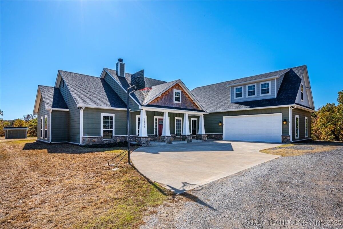 Property Photo:  2000 E Leroy Road  OK 74020 
