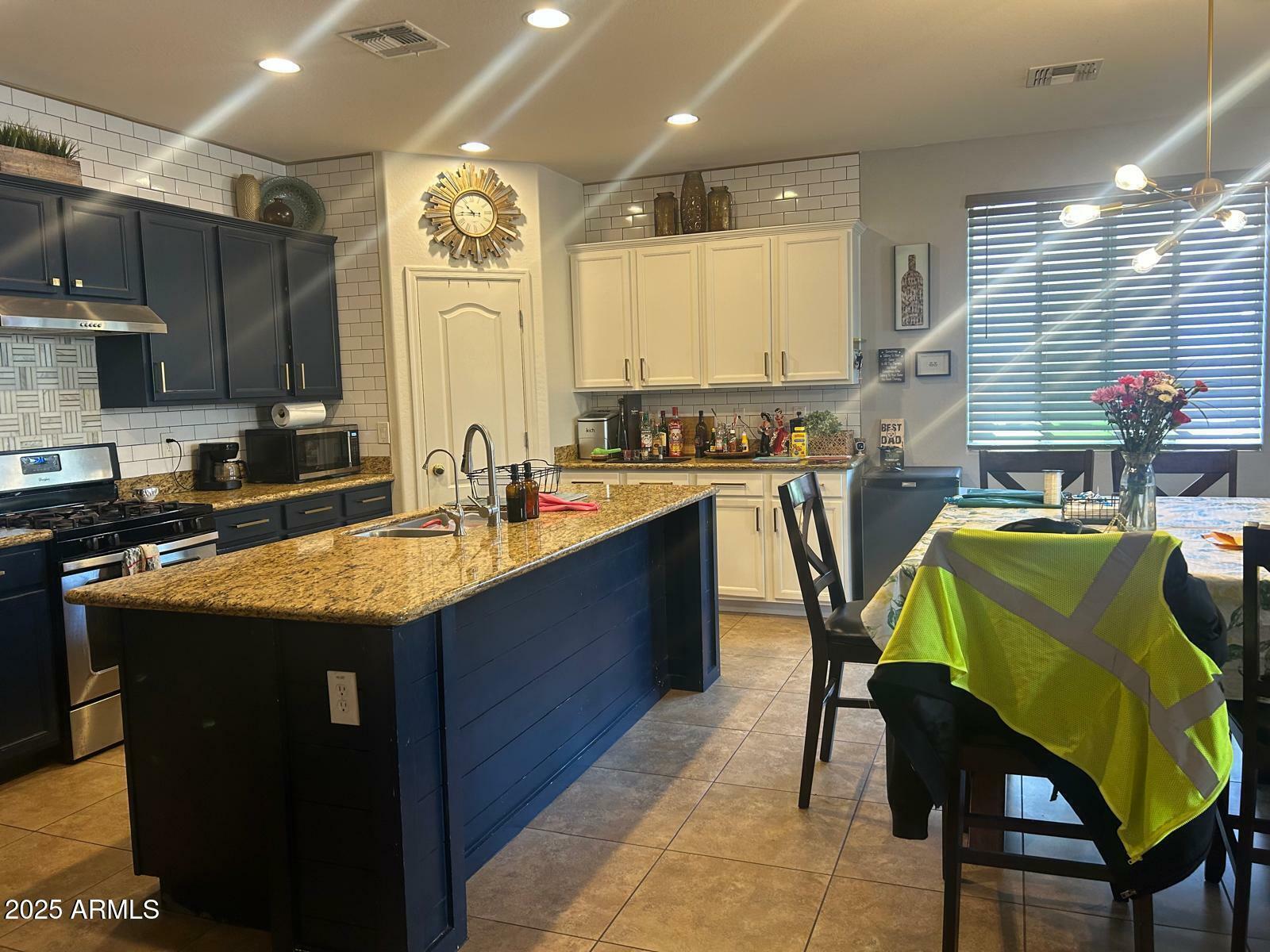Property Photo:  23644 S 209th Place  AZ 85142 