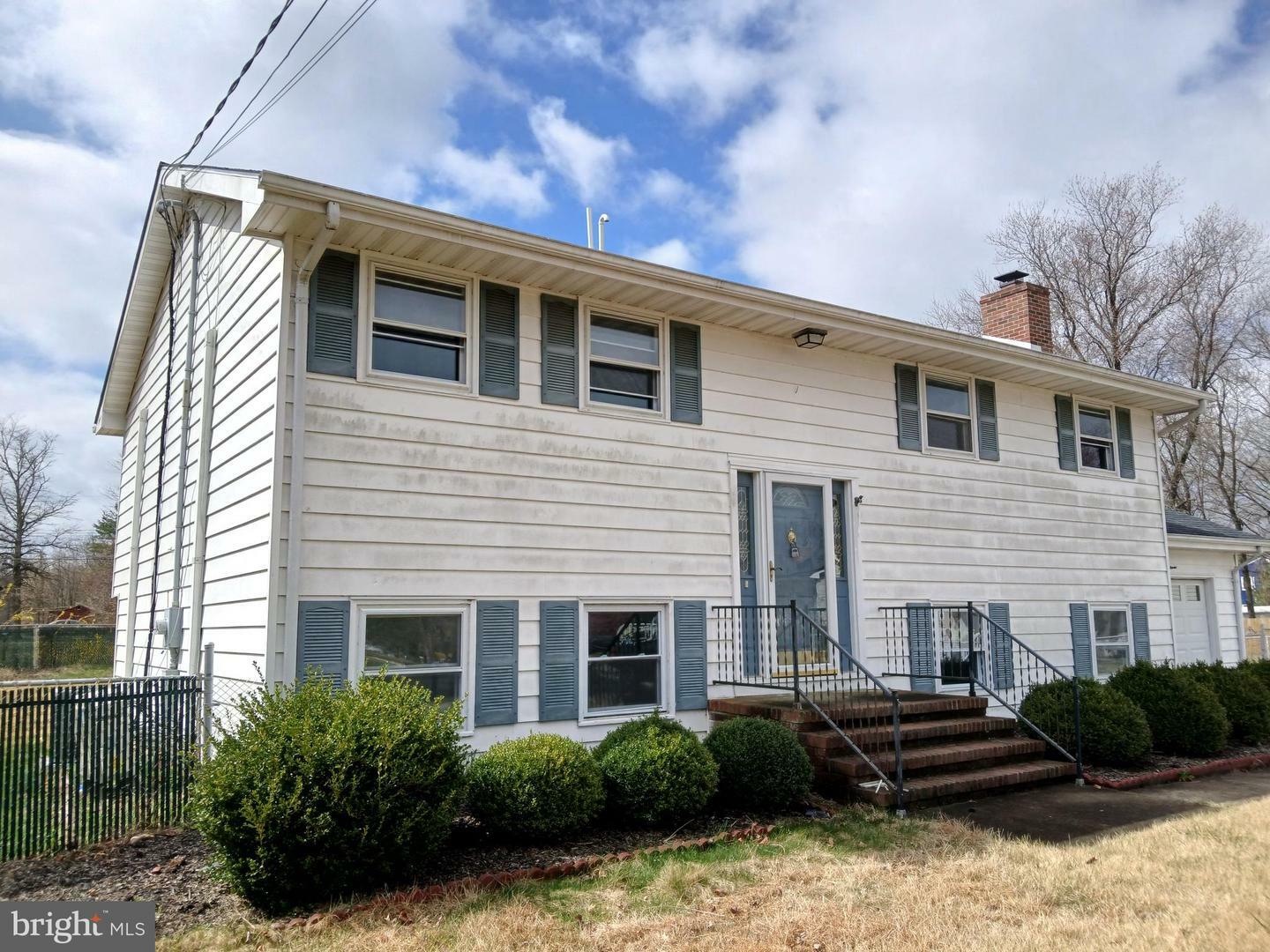 Property Photo: 11 Kennedy Drive NJ 08511