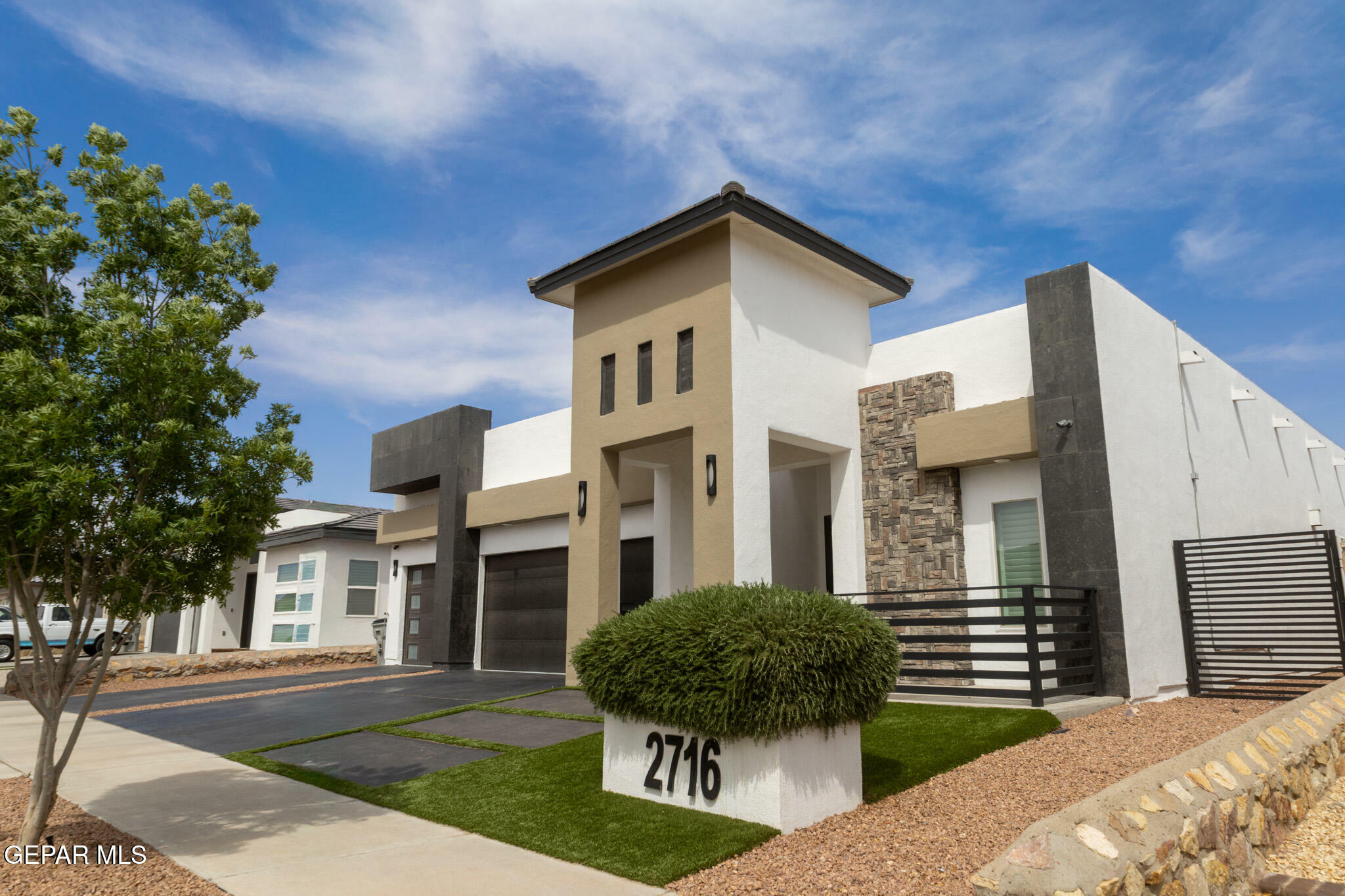 Property Photo: 2716 Tierra Murcia Street TX 79938