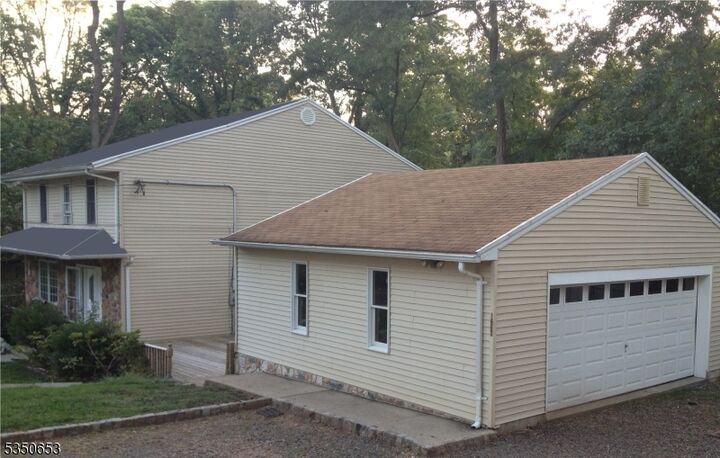 1238 Beech Ave  Mountainside Boro NJ 07092 photo