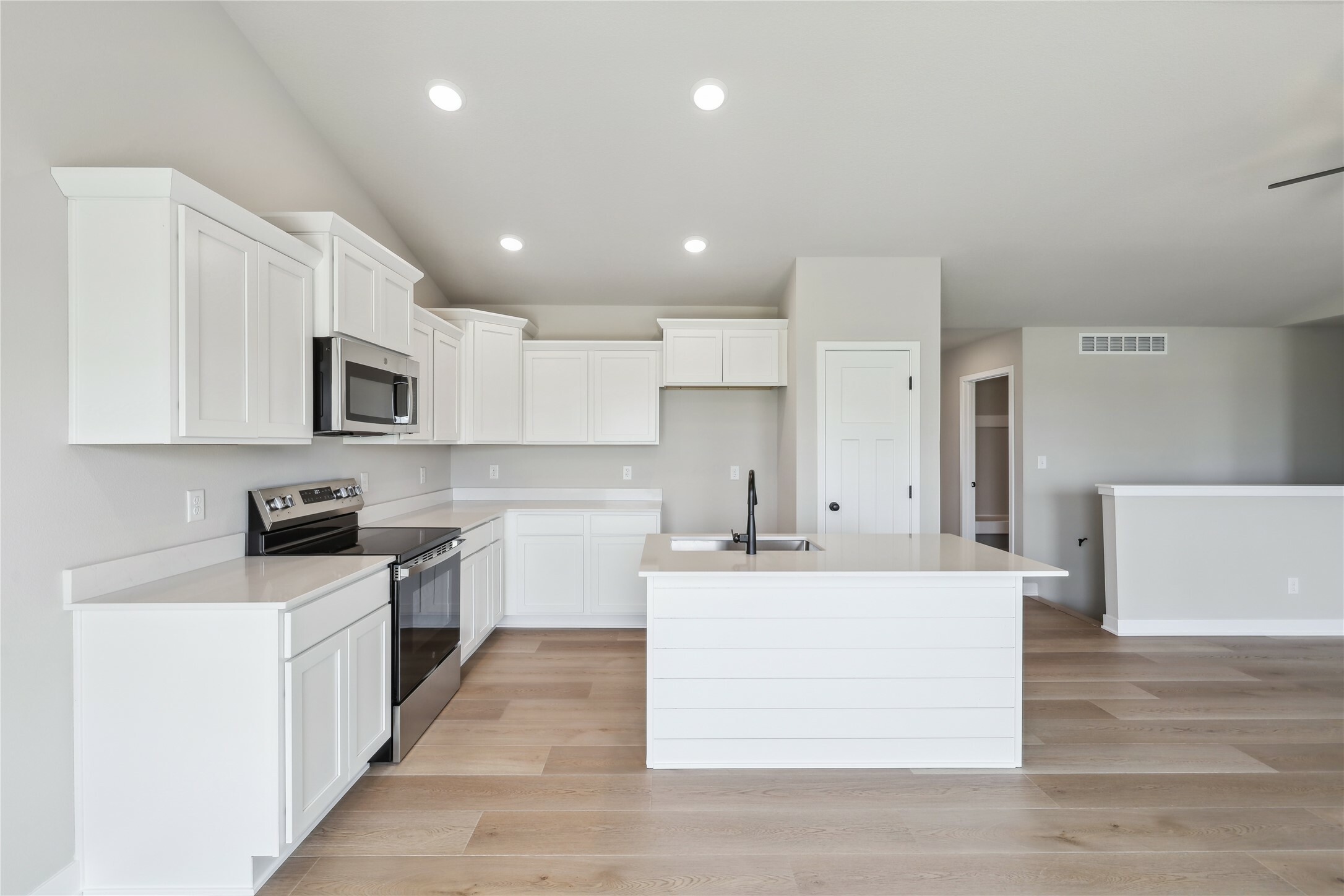 Property Photo: 4421 NW Olivia Lane IA 50023