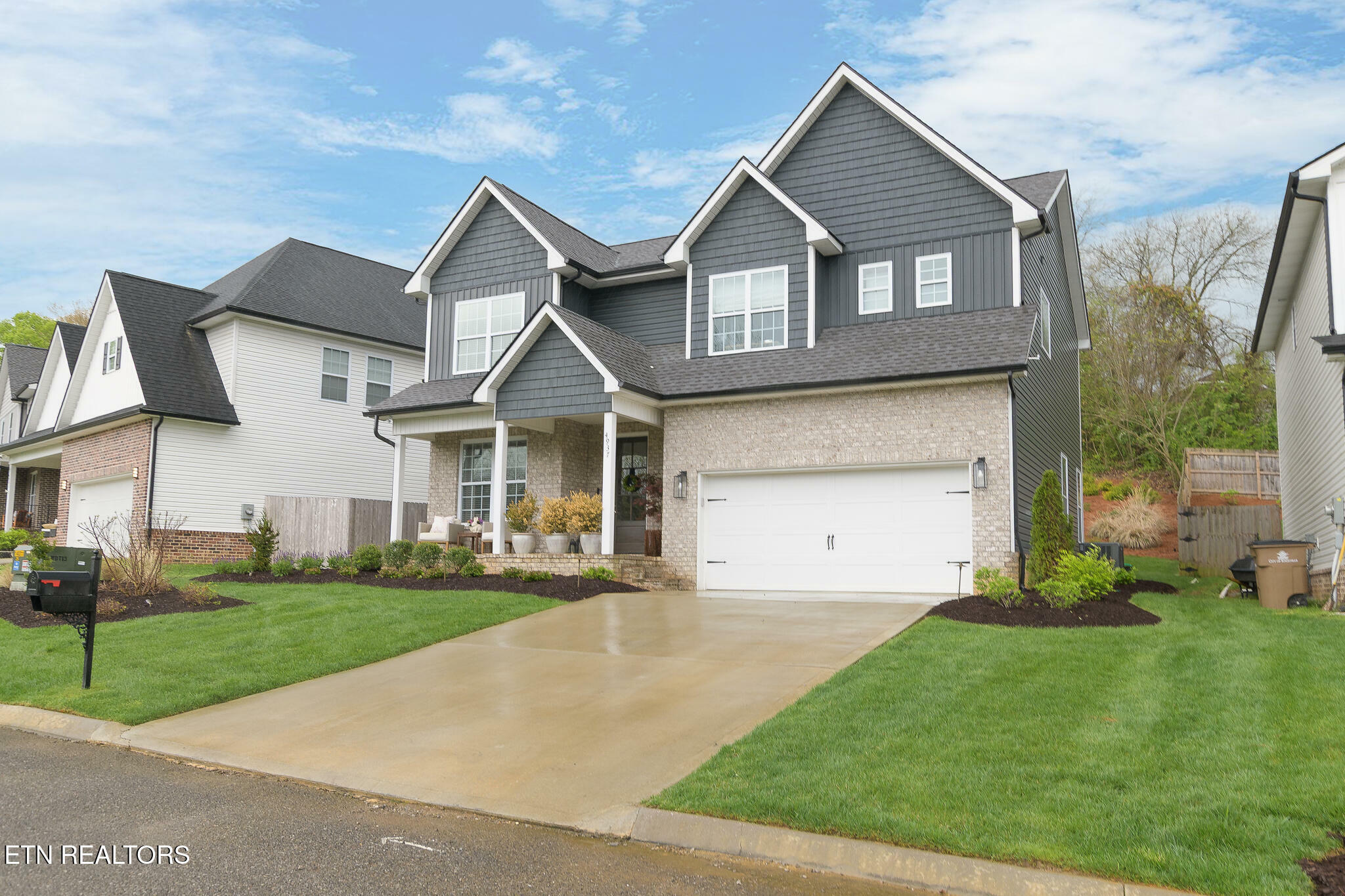 Property Photo:  4937 Creek Bank Drive  TN 37920 