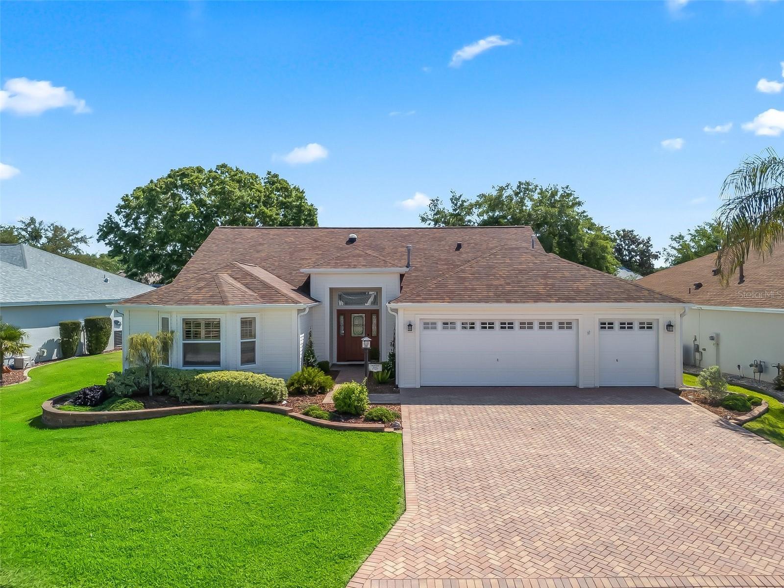 Property Photo:  17427 SE 72nd Overbrook Court  FL 32162 