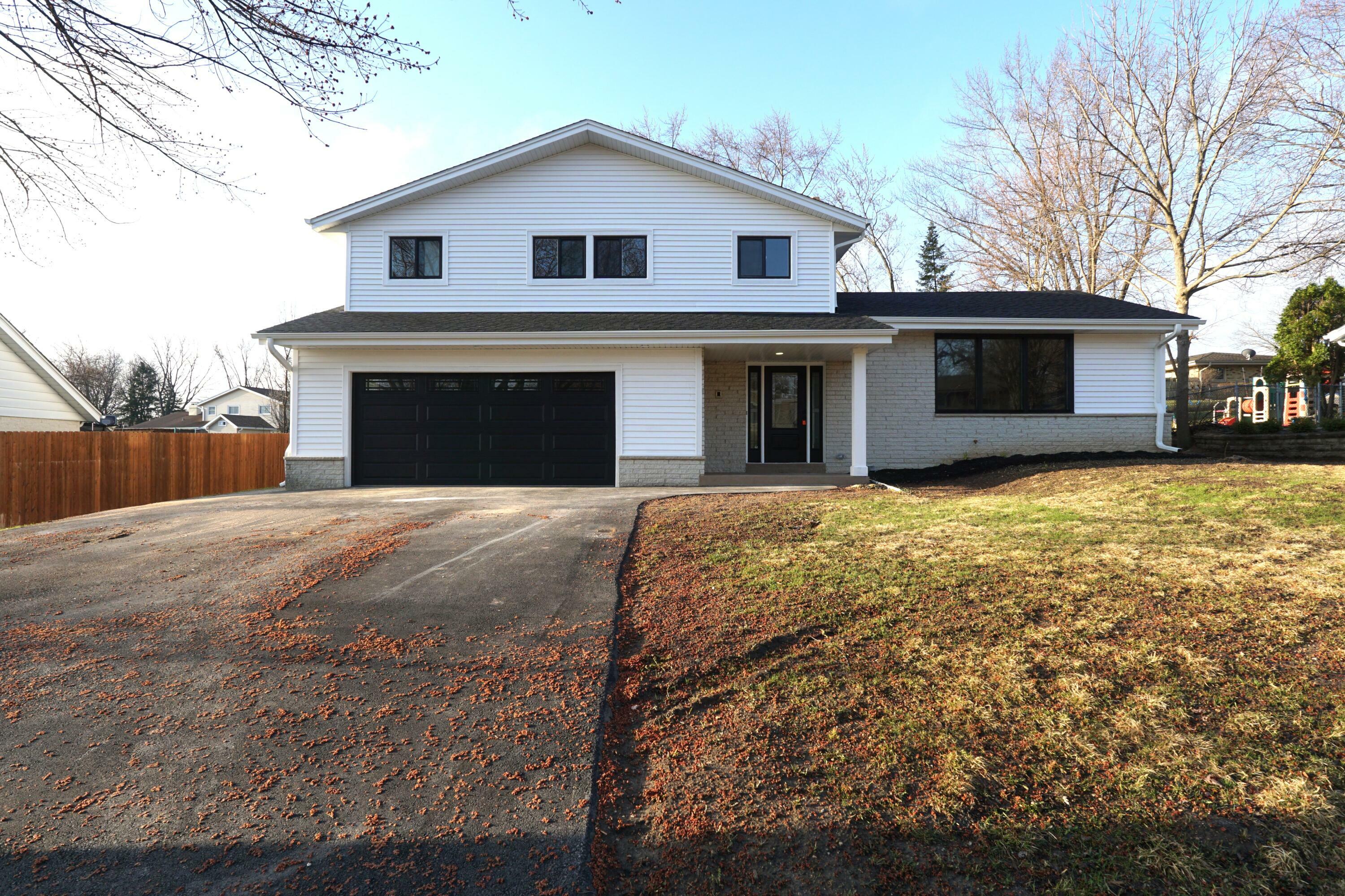 Property Photo: 12605 W Verona Dr WI 53151