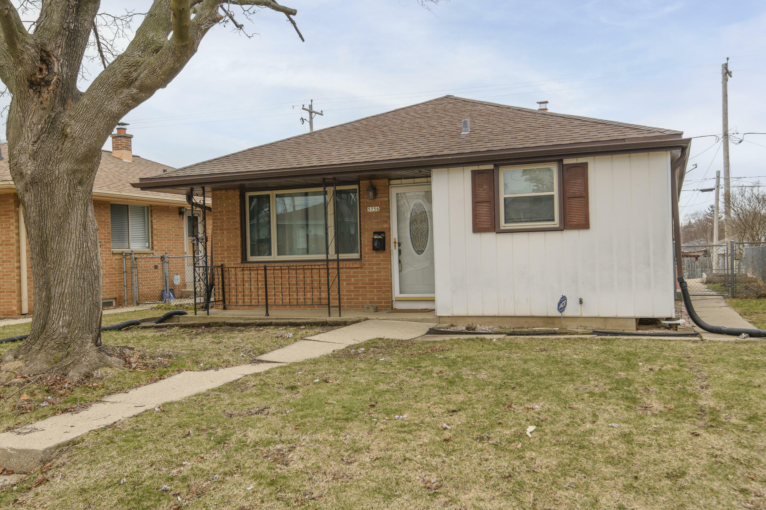 Property Photo: 5756 N 98th St WI 53225