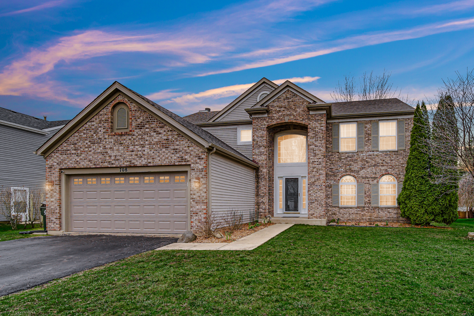 Property Photo: 708 Blossom Court IL 60543