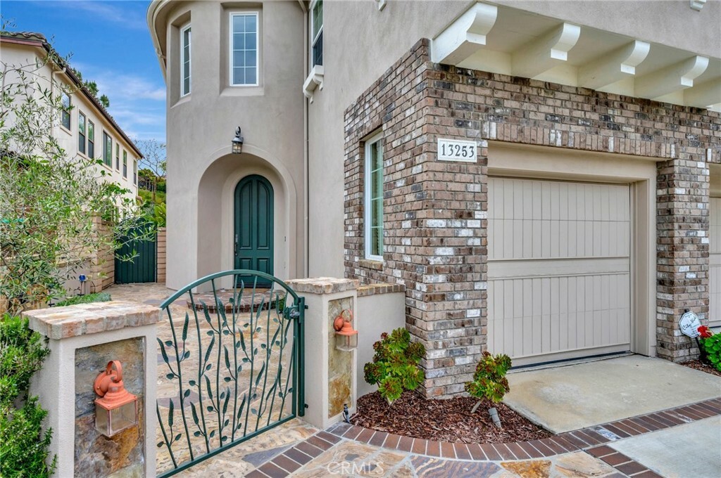 Property Photo: 13253 Evening Sky Ct CA 92130
