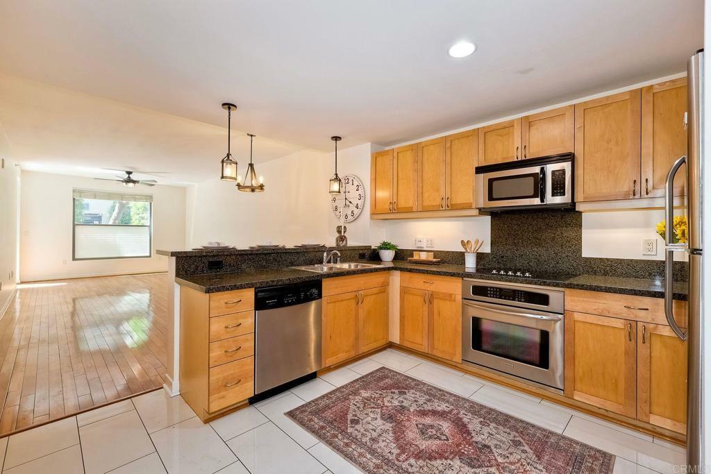 Property Photo: 1150 J Street 117 CA 92101