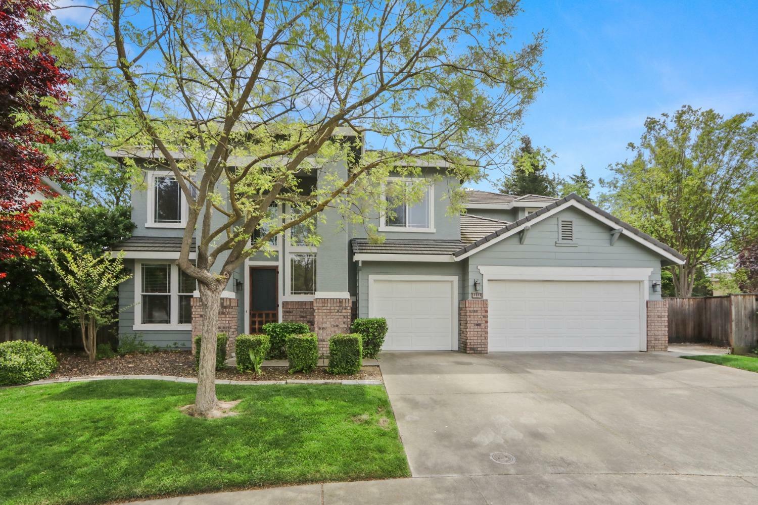 Property Photo: 3685 Grand Point Lane CA 95758