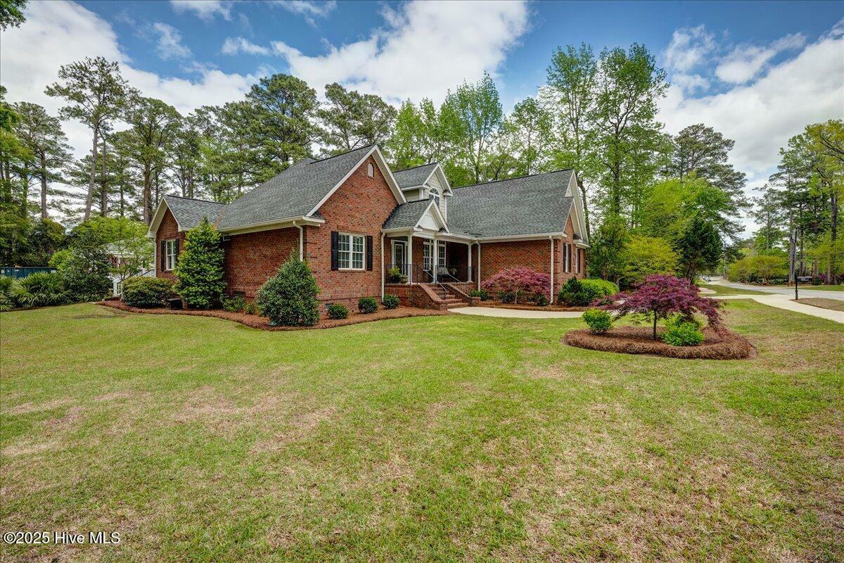 Property Photo: 4904 Trent Woods Drive NC 28562