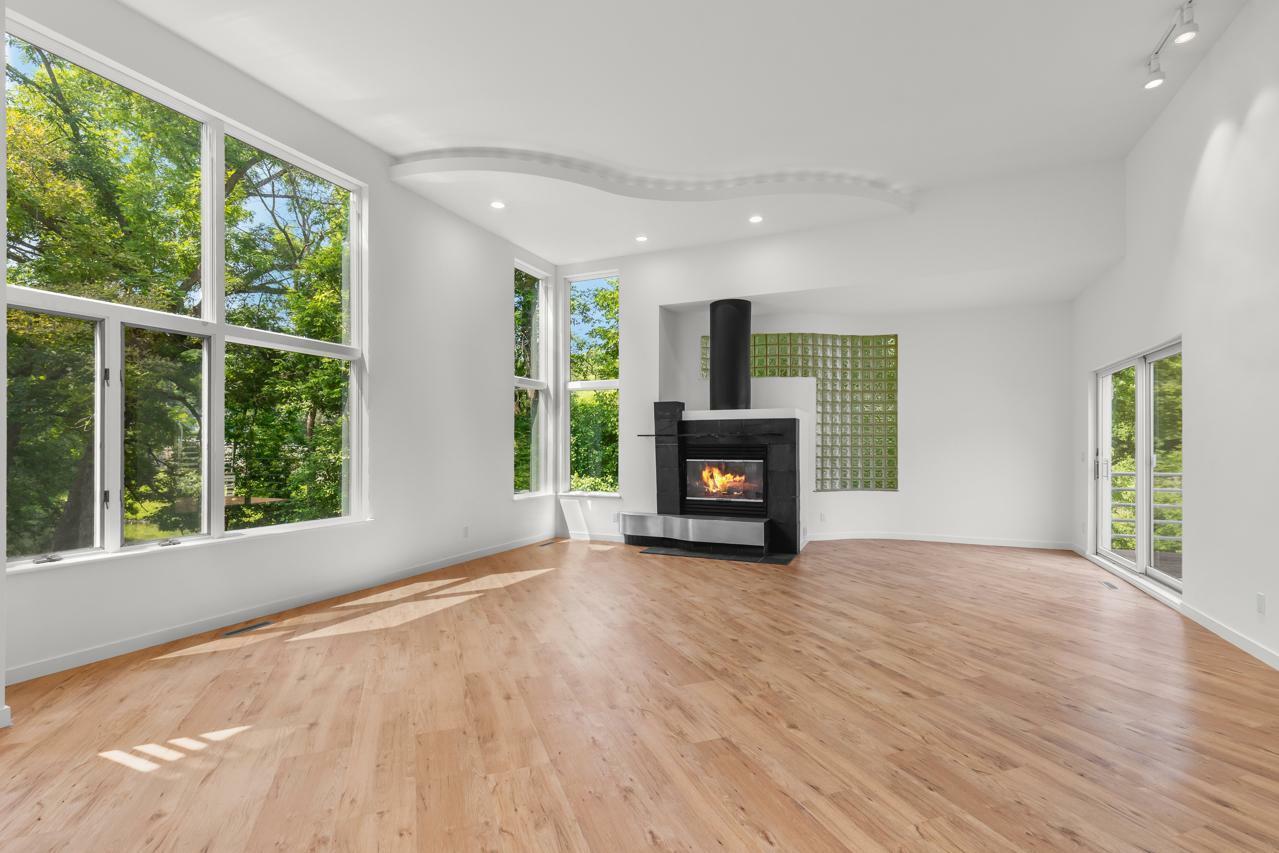 Property Photo: 3520 Fairway Lane MN 55305