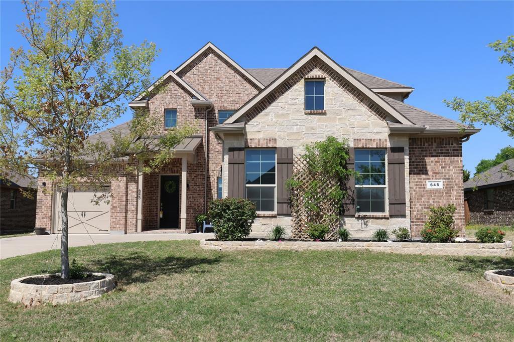 Property Photo:  645 Summer Grove Drive  TX 76065 