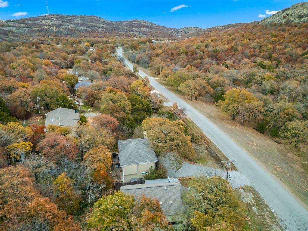 Property Photo: 259 E Lake Drive OK 73557