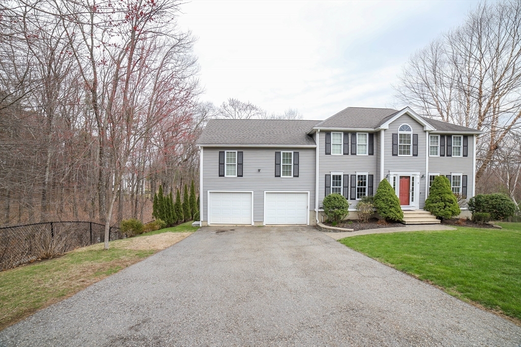 Property Photo: 8 Grist Mill Circle MA 01545