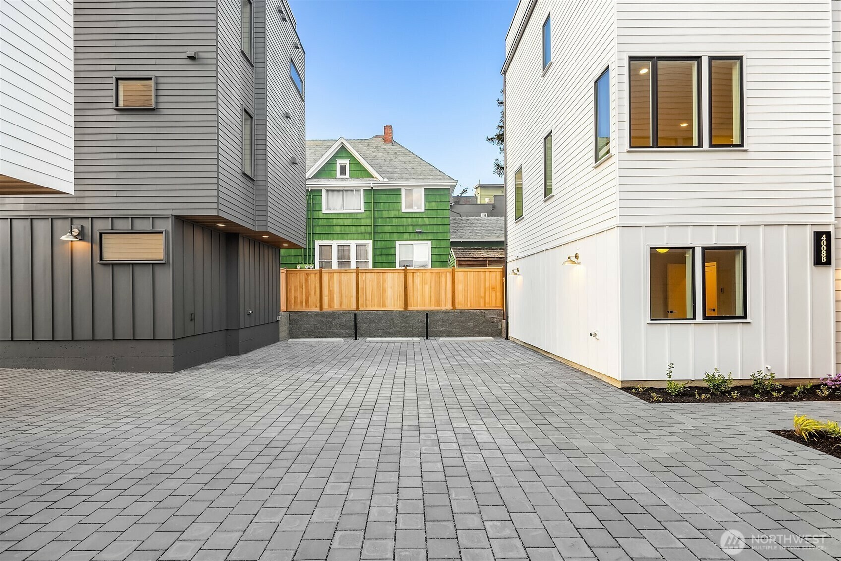 Property Photo: 4008 Midvale Avenue N B WA 98103