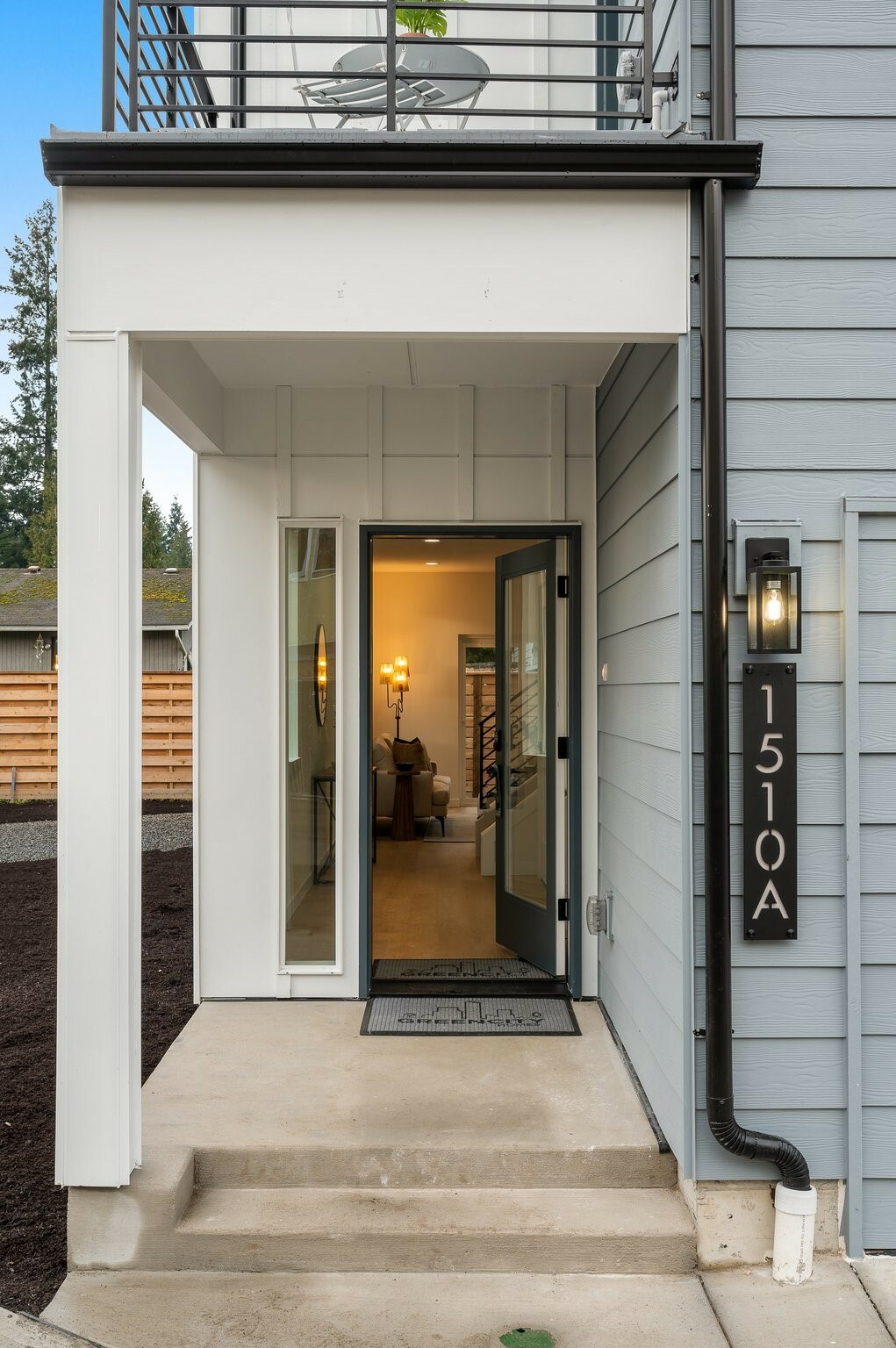 Property Photo: 1510 A Hollow Dale Place A WA 98204