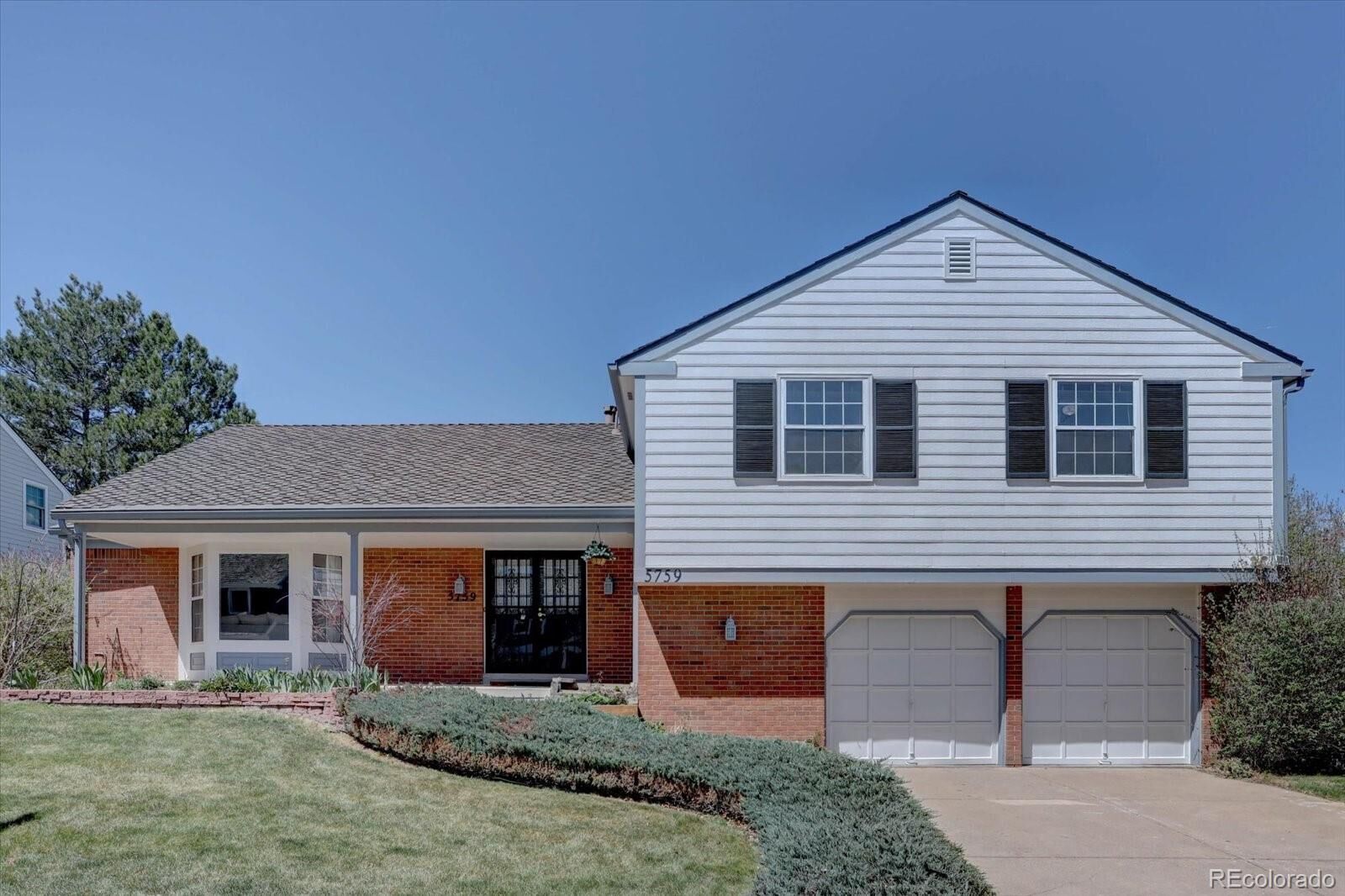 Property Photo:  5759 E Geddes Circle  CO 80112 