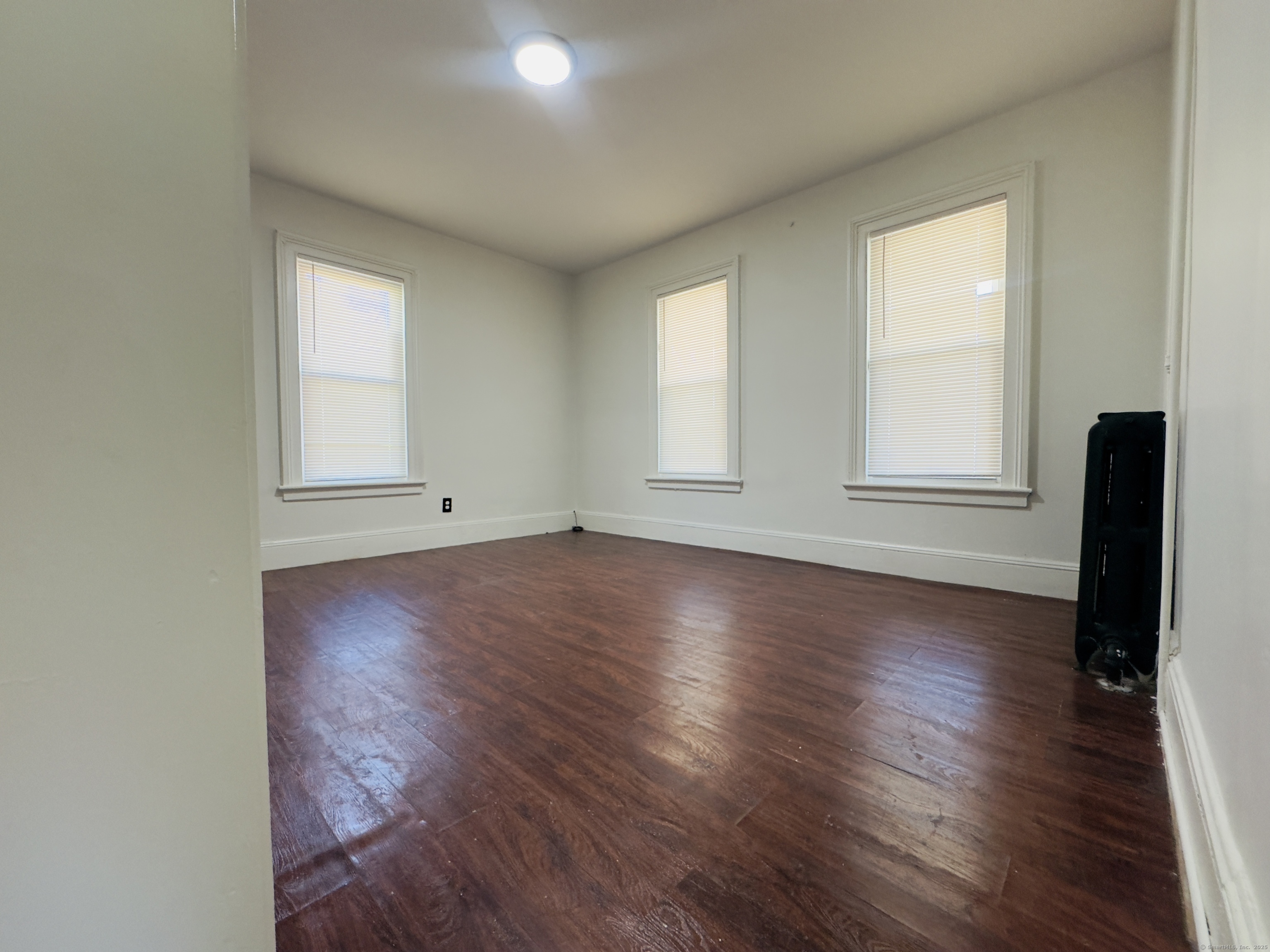Property Photo: 7 Rockwood Avenue CT 06401