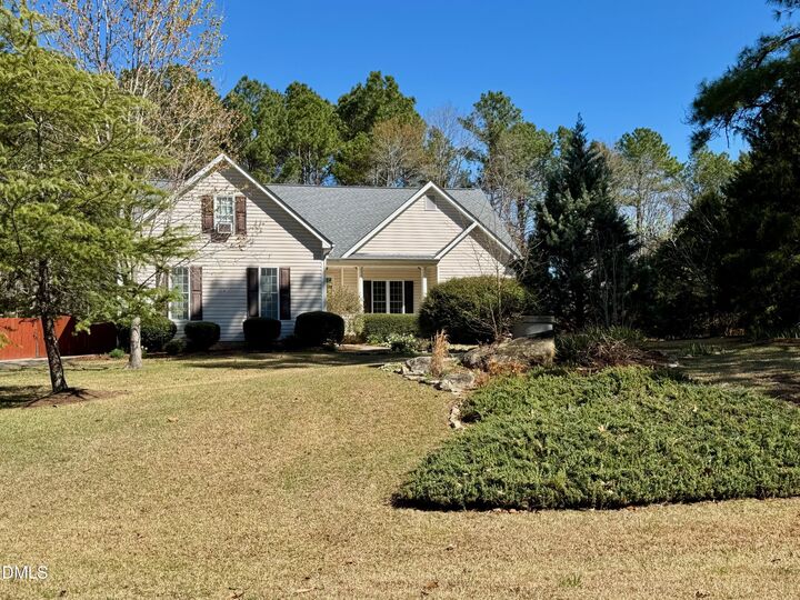 Property Photo:  20 Willows Den Court  NC 27596 
