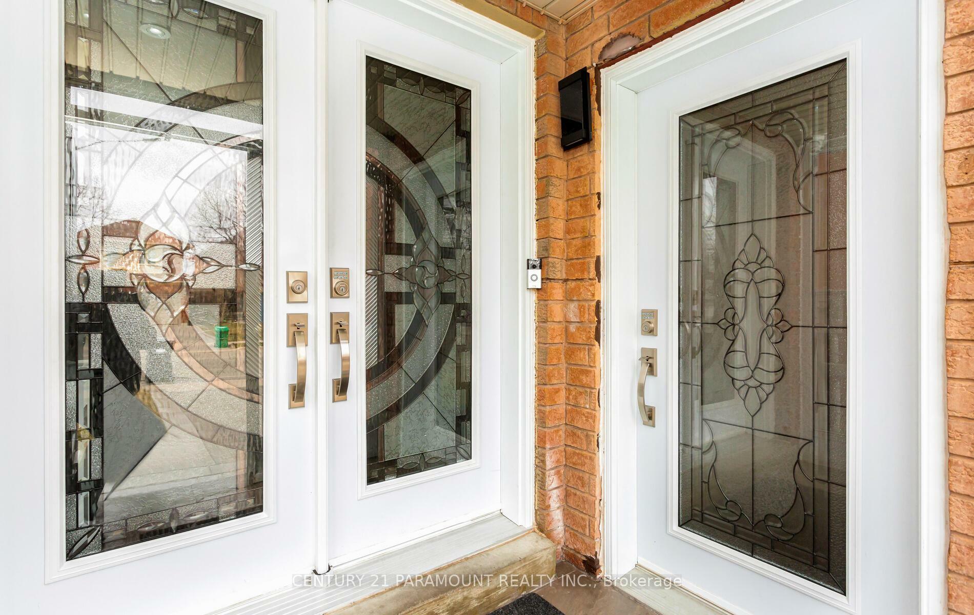 Property Photo: 112 Wildberry Crescent ON L6R 1J8