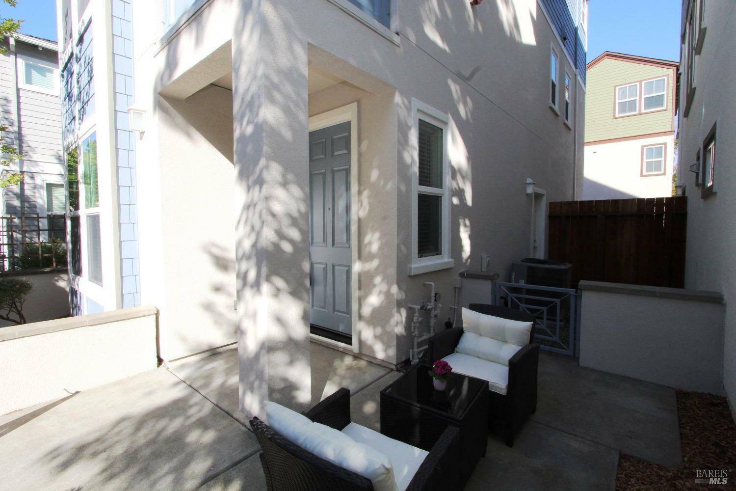 Property Photo:  4242 Streamside Drive  CA 95404 