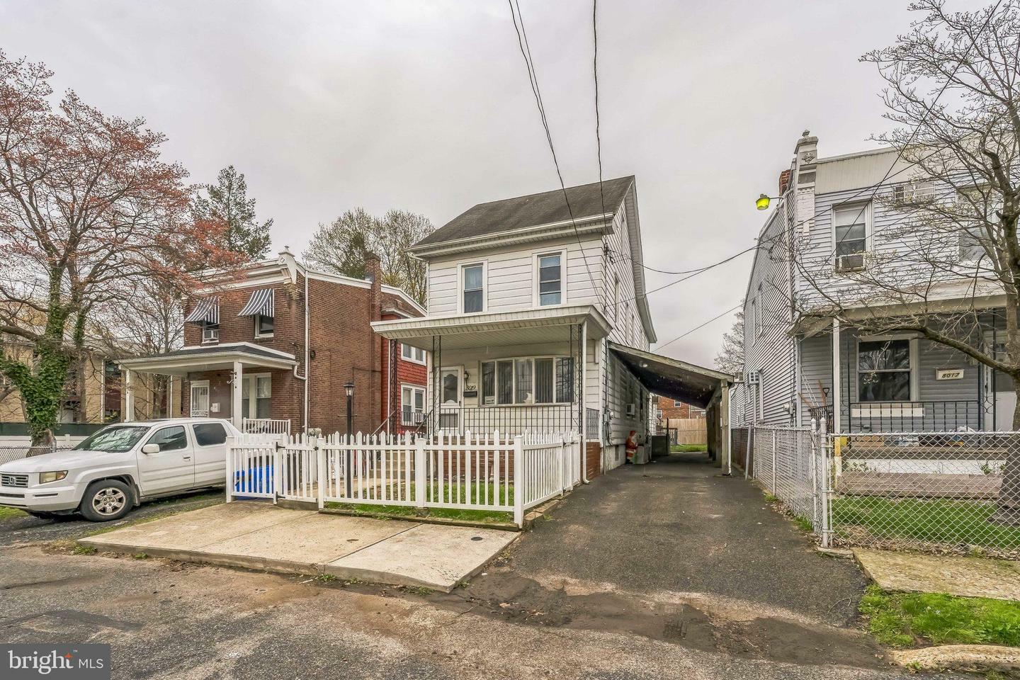 Property Photo: 8019 Cottage Street PA 19136