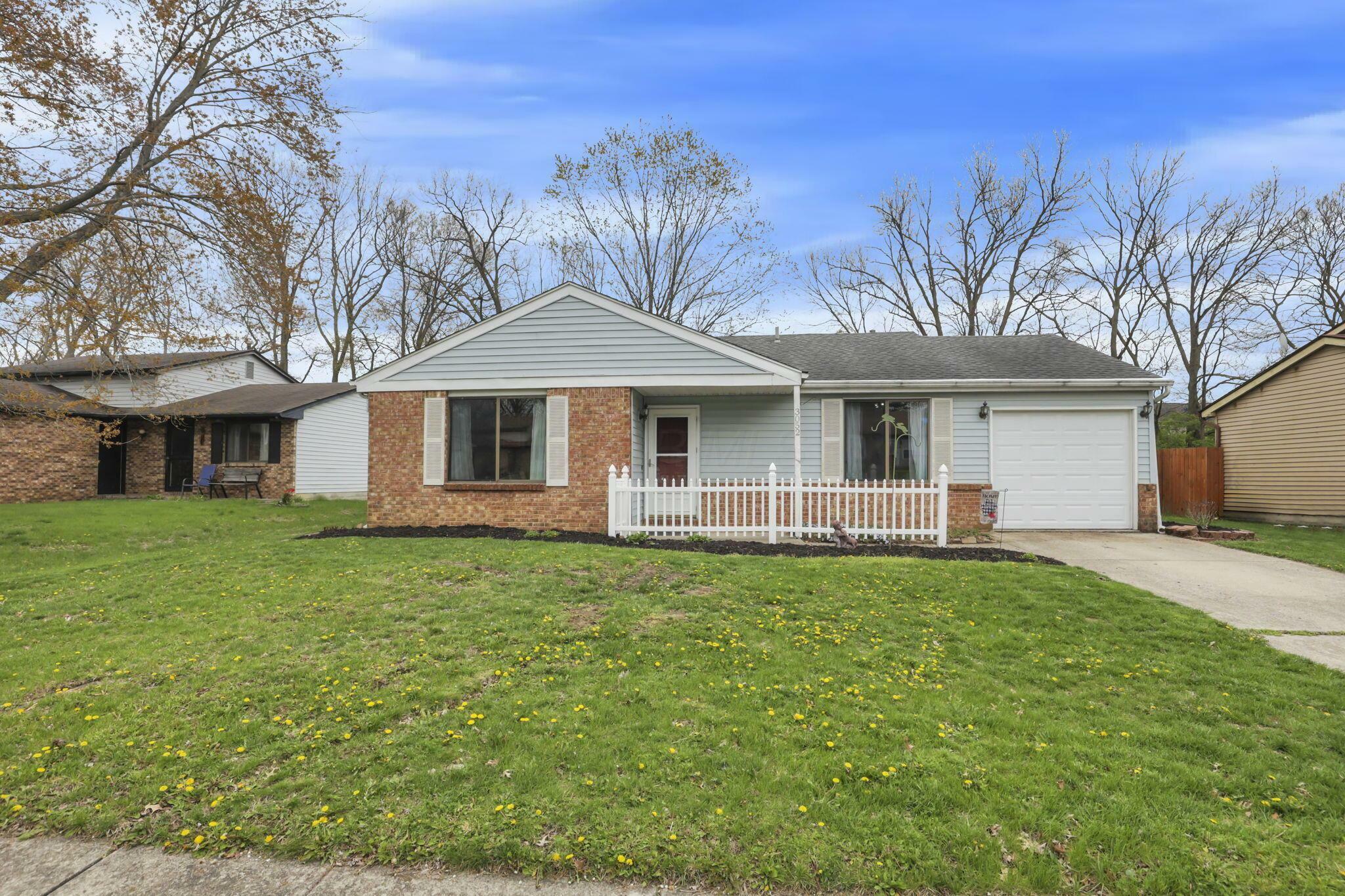 Property Photo: 3052 Quinby Drive OH 43232