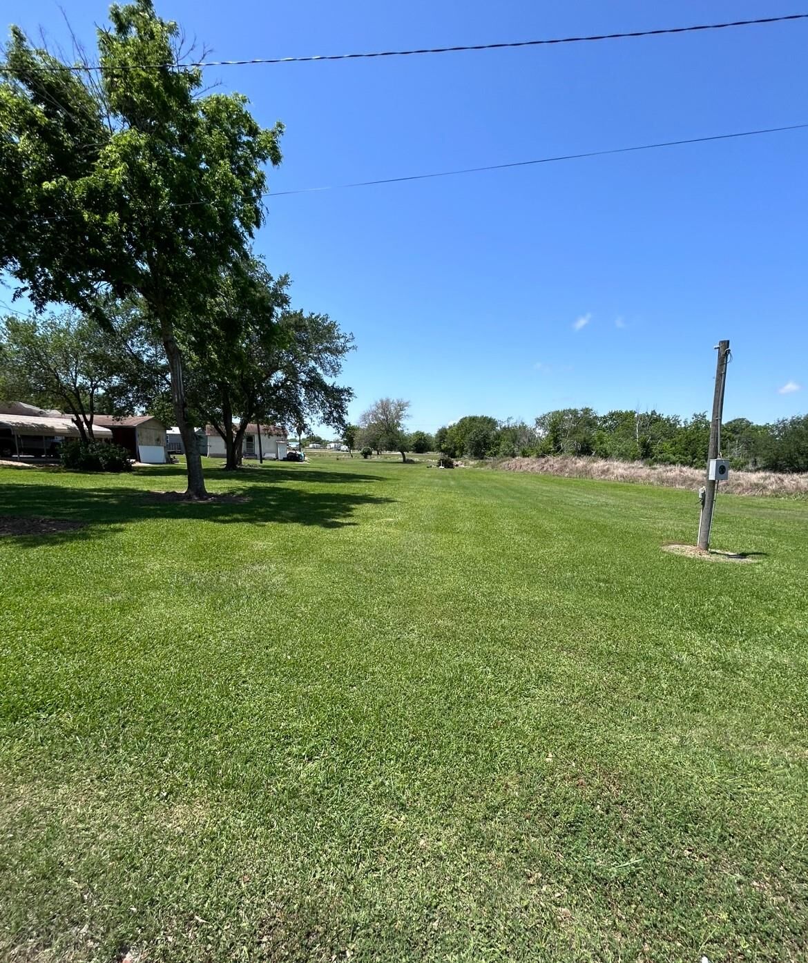 Property Photo:  709 11 St  TX 77465 