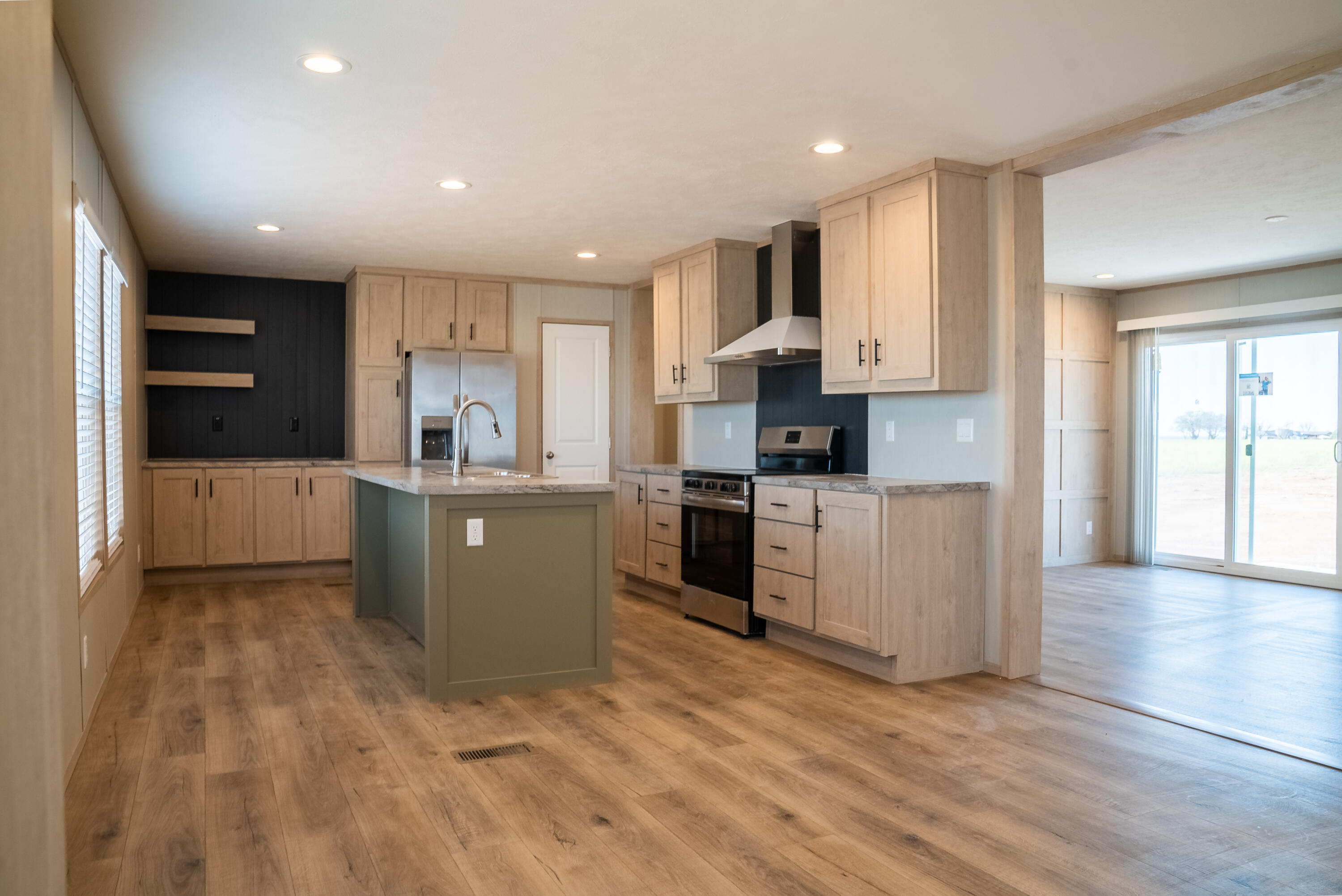 Property Photo: 512 Sage Road TX 79373