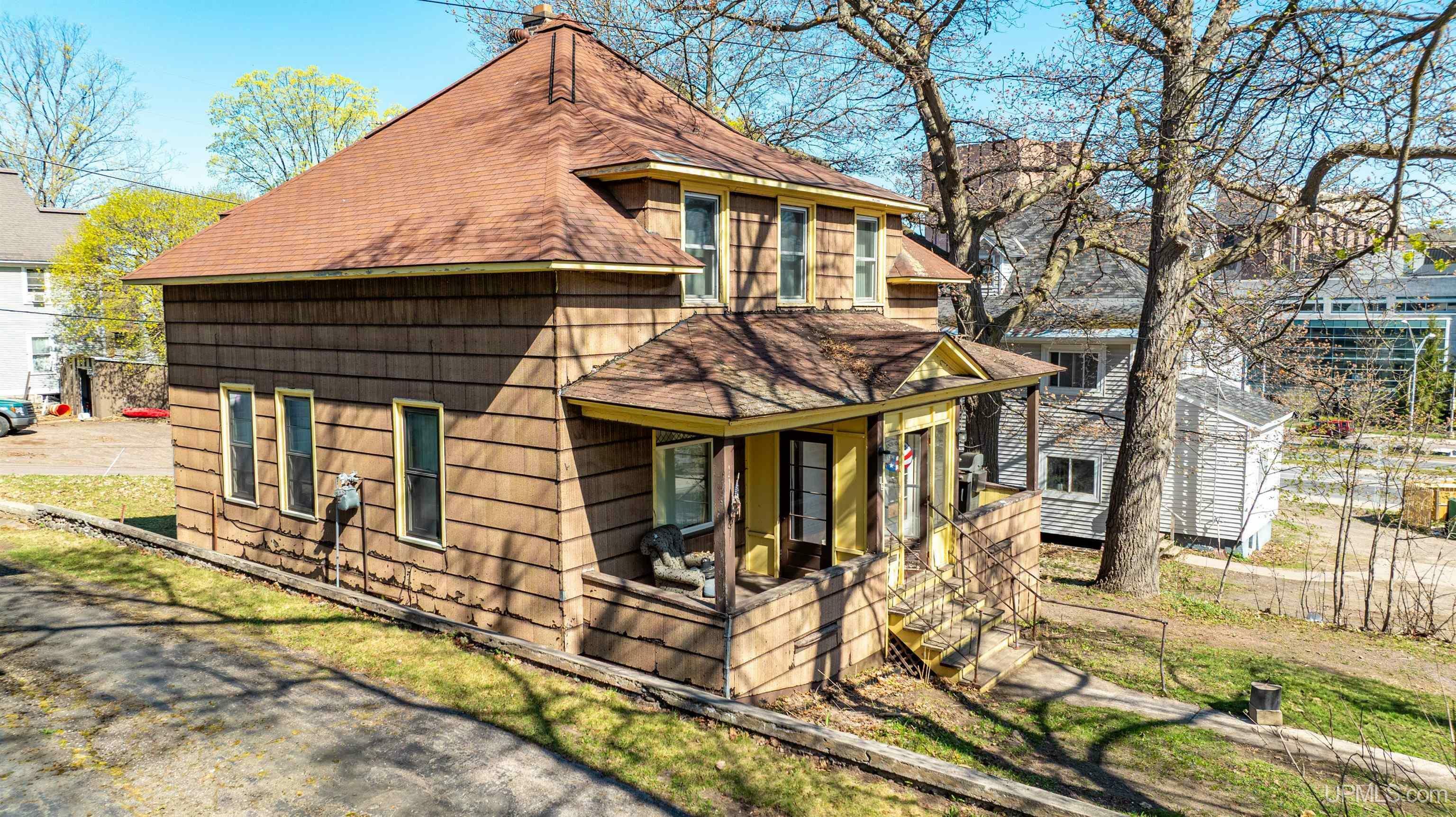 Property Photo: 212 East Street MI 49931