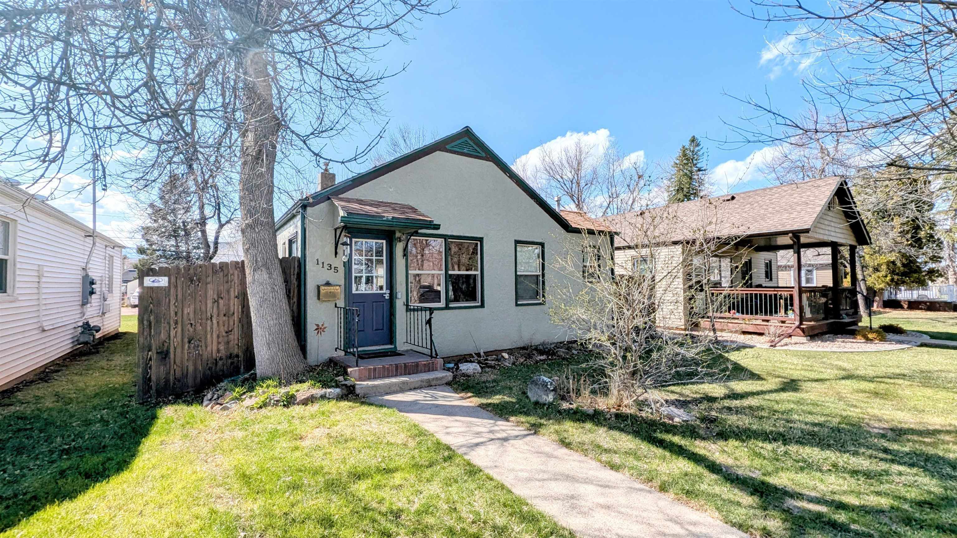 Property Photo:  1135 N 5th Street  SD 57783 