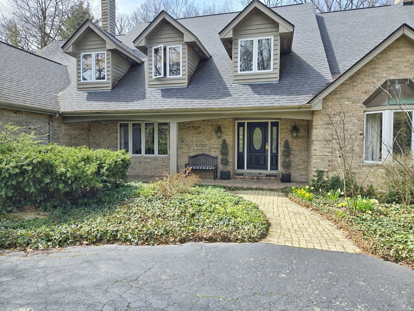 Property Photo: 12504 Southwest Highway IL 60464