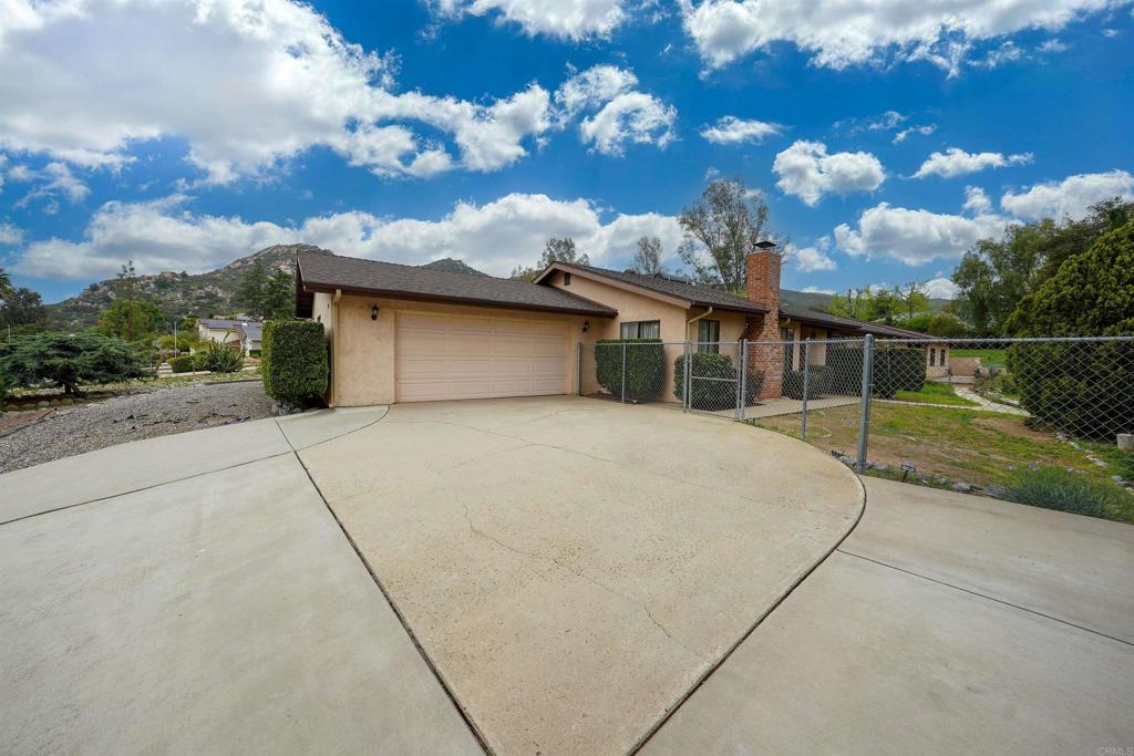 23416 Glenn Ellen Way  Ramona CA 92065 photo