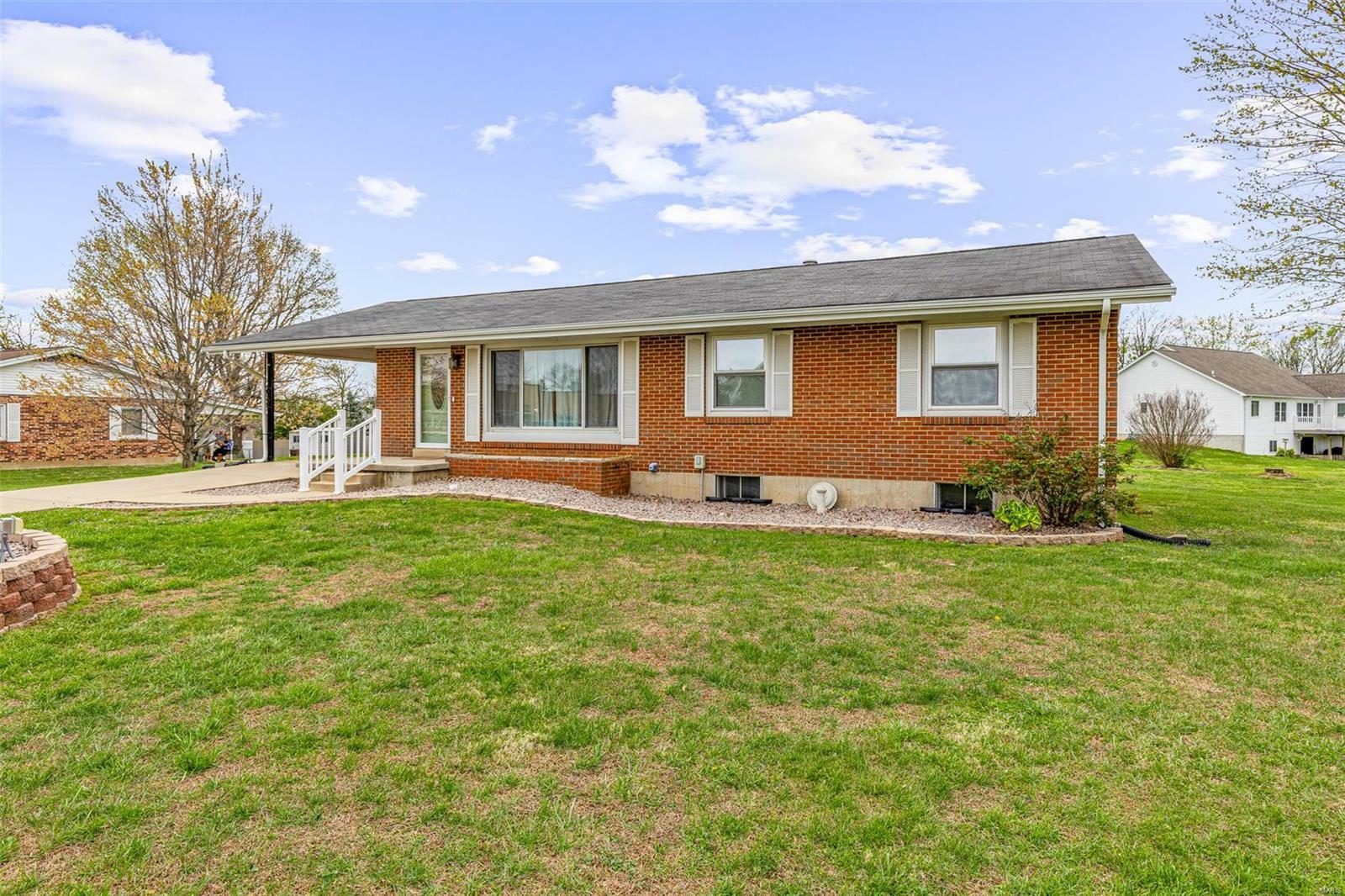 Property Photo: 18 Summit Drive MO 63640