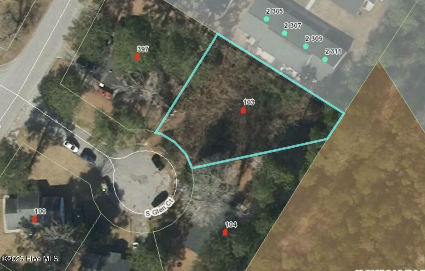 Property Photo: 103 S Glen Court NC 28540