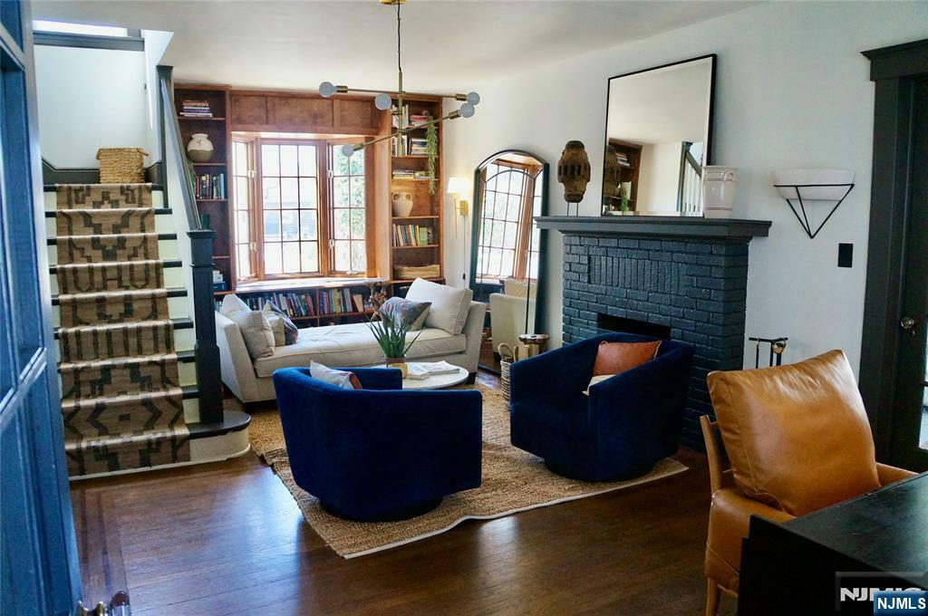 Property Photo: 522 Oritani Place NJ 07666