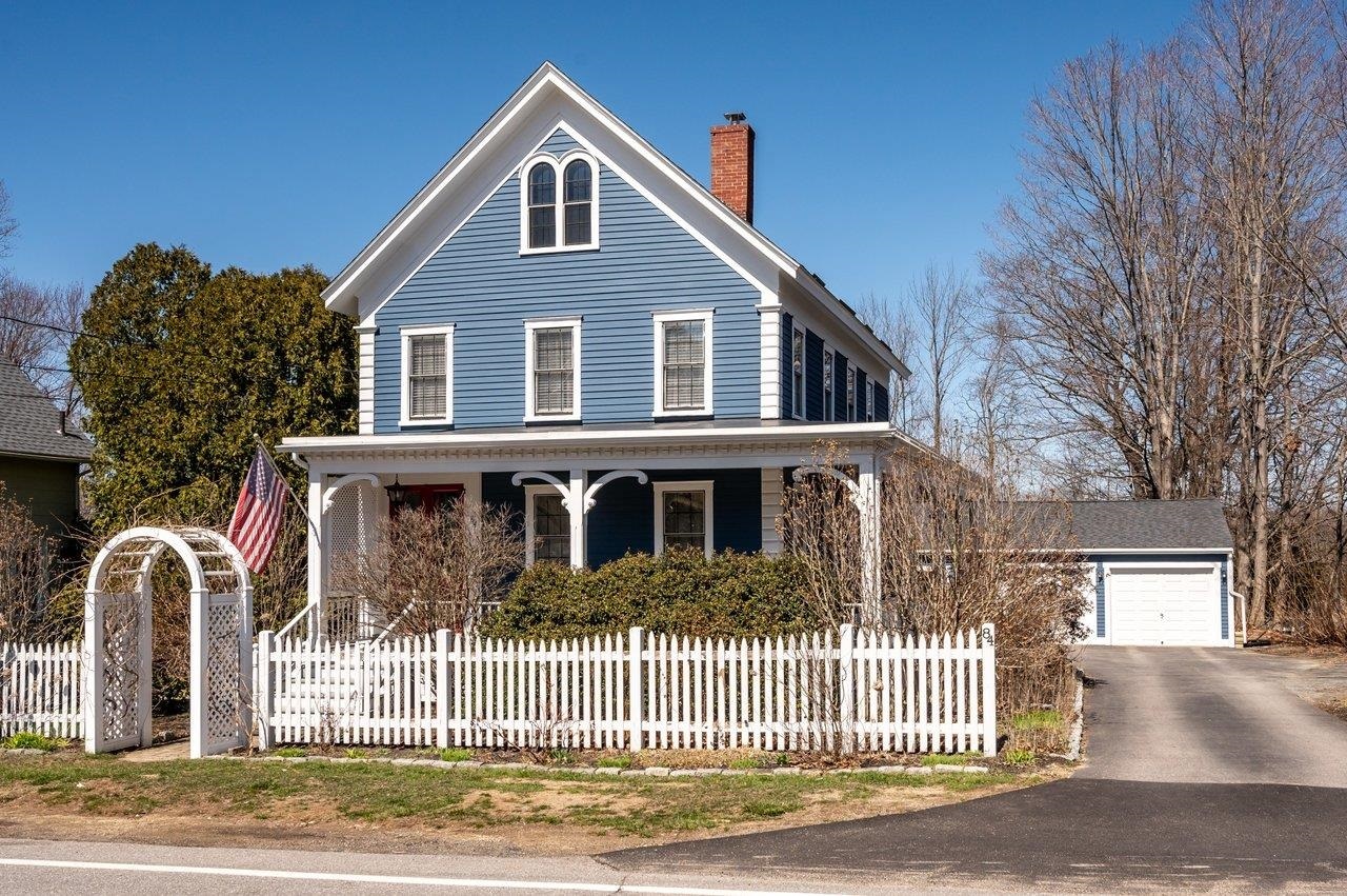 84 Court Street  Dover NH 03820 photo