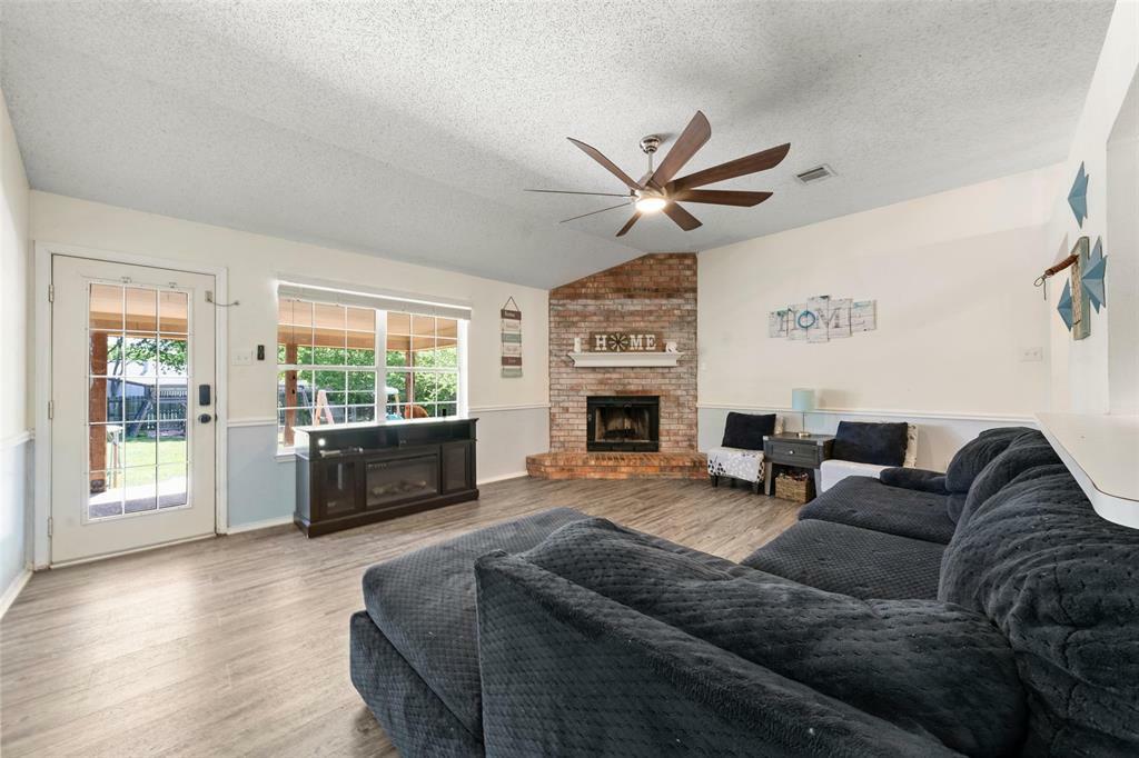 197 Norwood Drive  Woodway TX 76712 photo