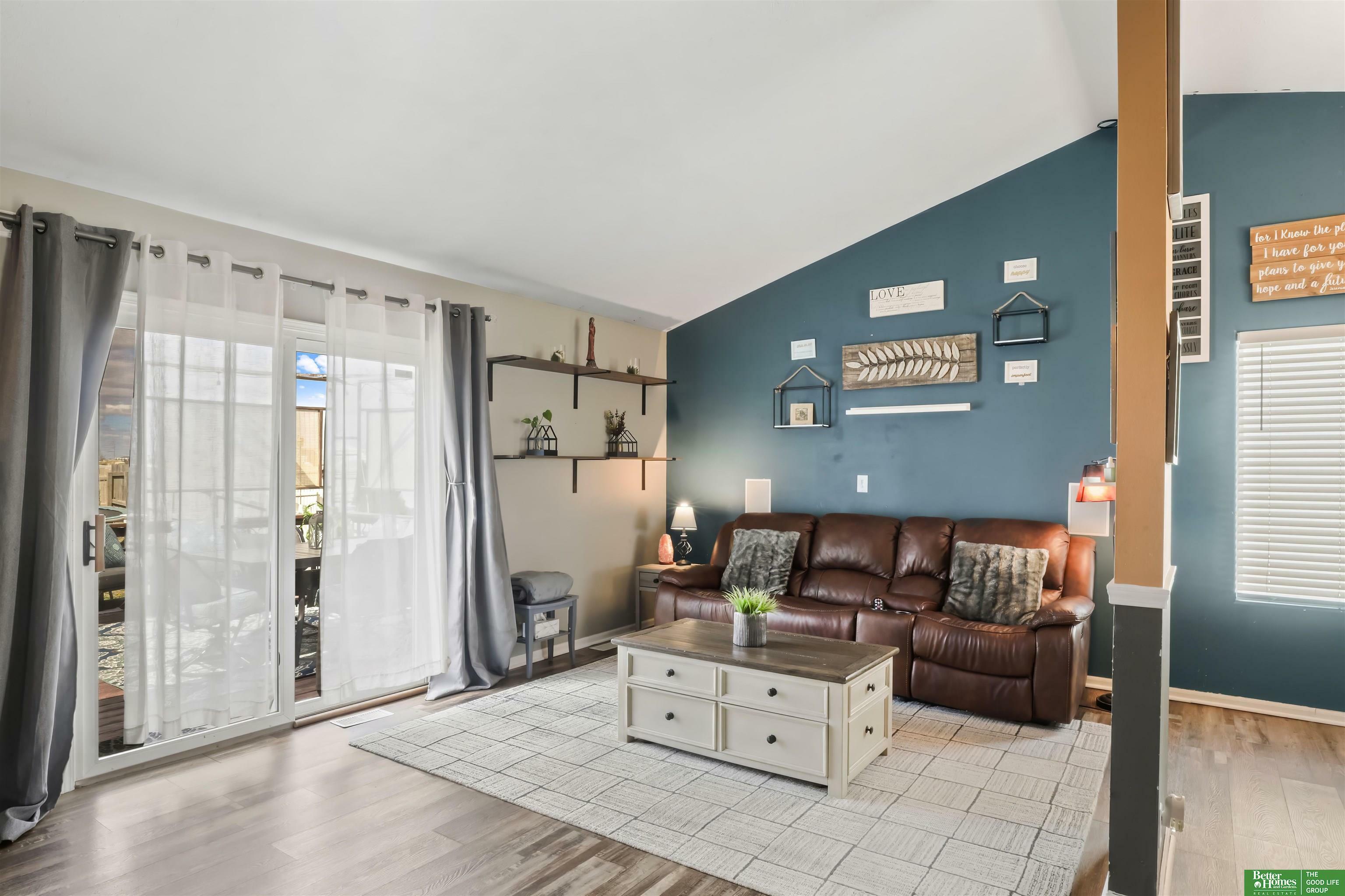 Property Photo: 5516 S 191st Avenue NE 68135